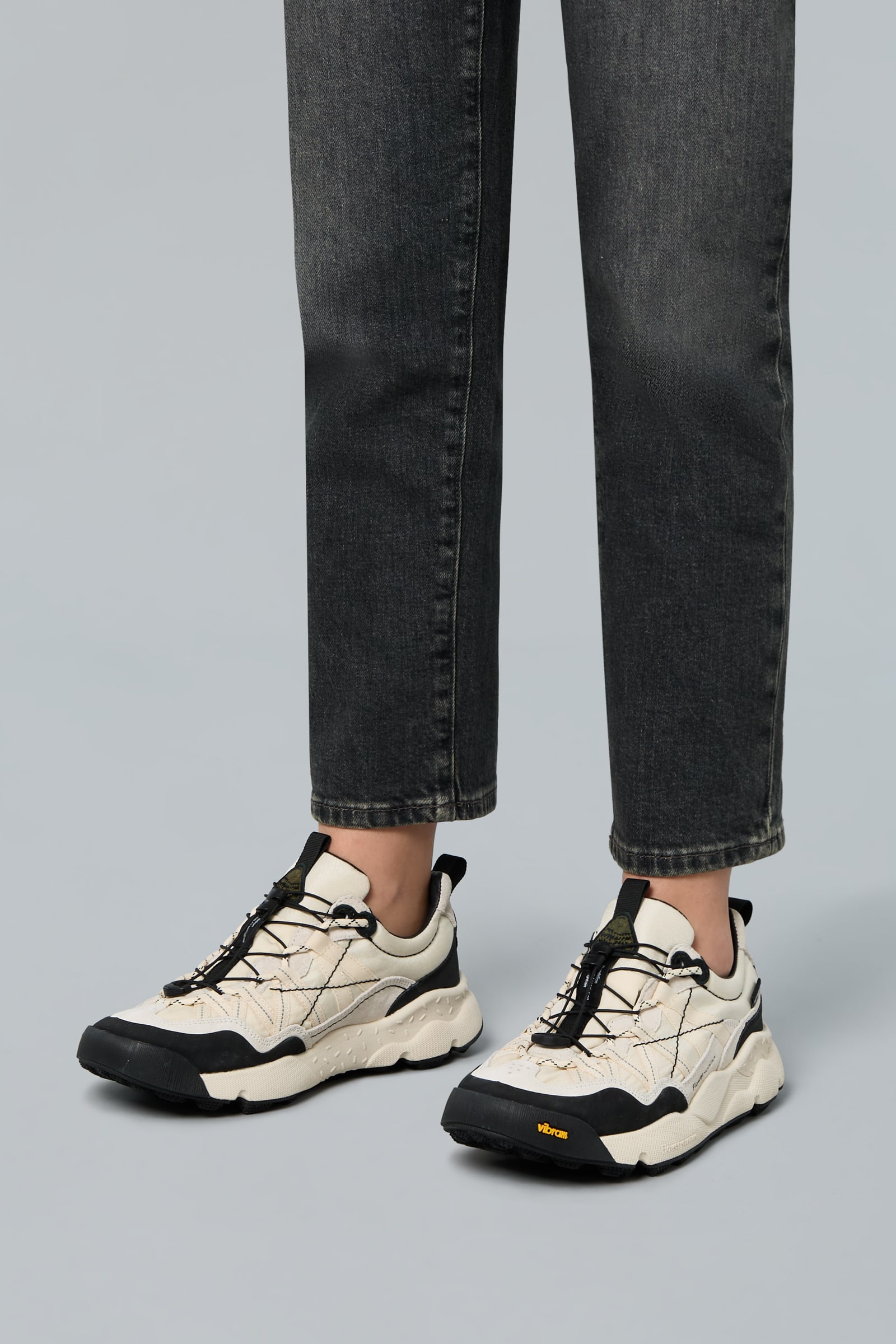 Flower Mountain IWANO 2 UNI Sneakers Damen Weiß Schwarz | 149-QAJUCM